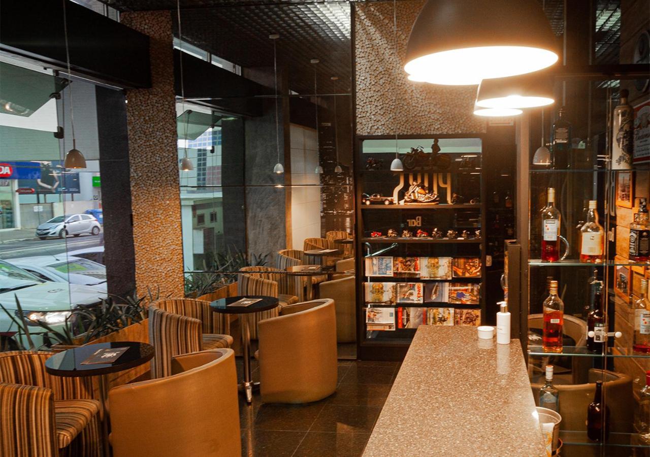 Hotel San Silvestre Tubarao Bagian luar foto