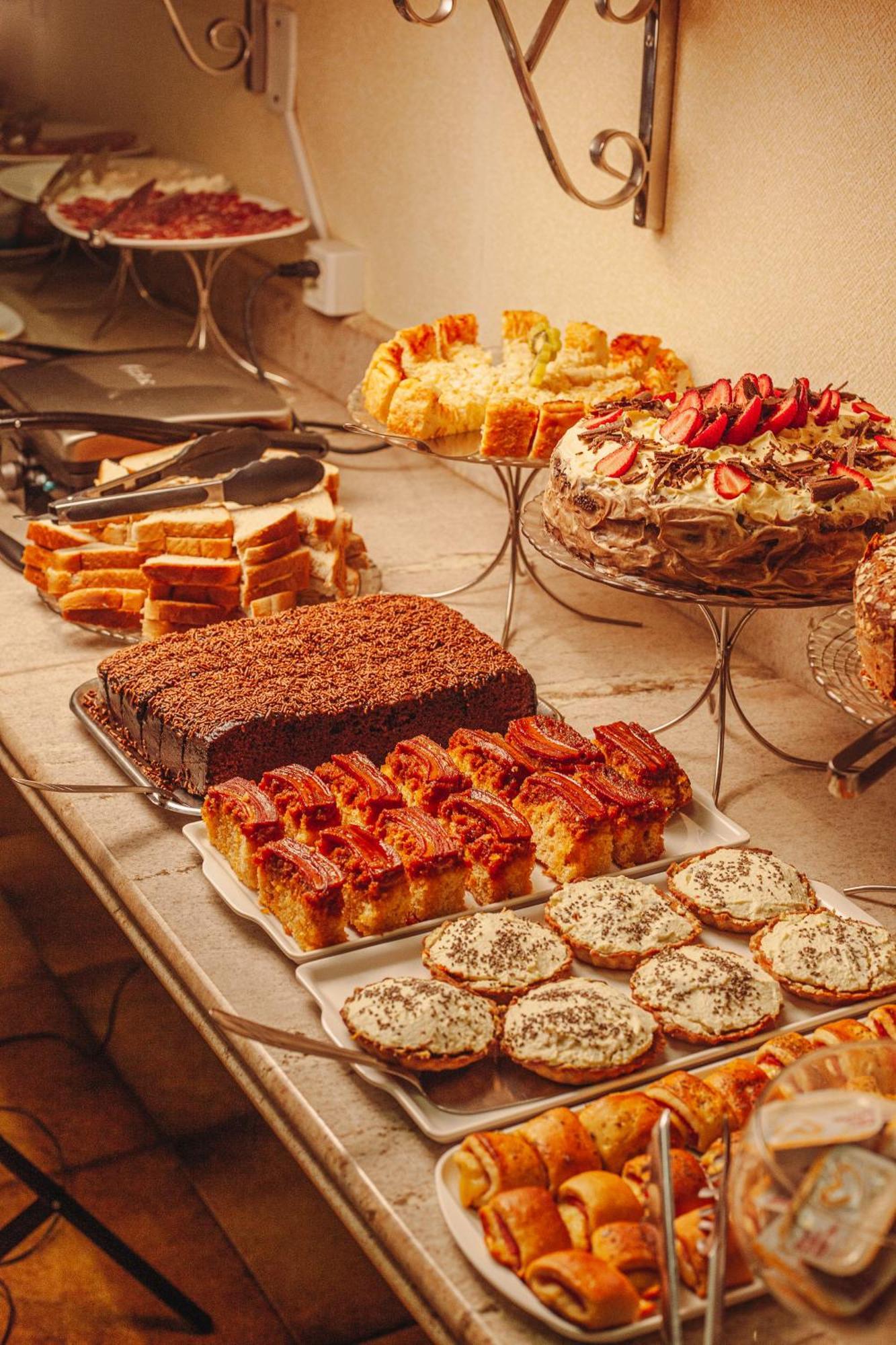 Hotel San Silvestre Tubarao Bagian luar foto