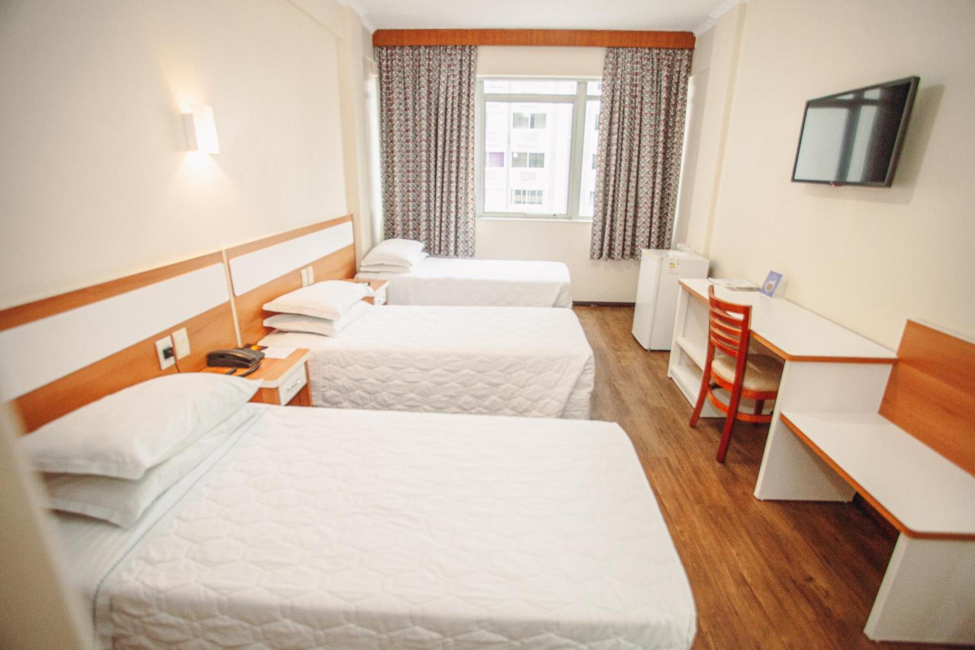 Hotel San Silvestre Tubarao Bagian luar foto