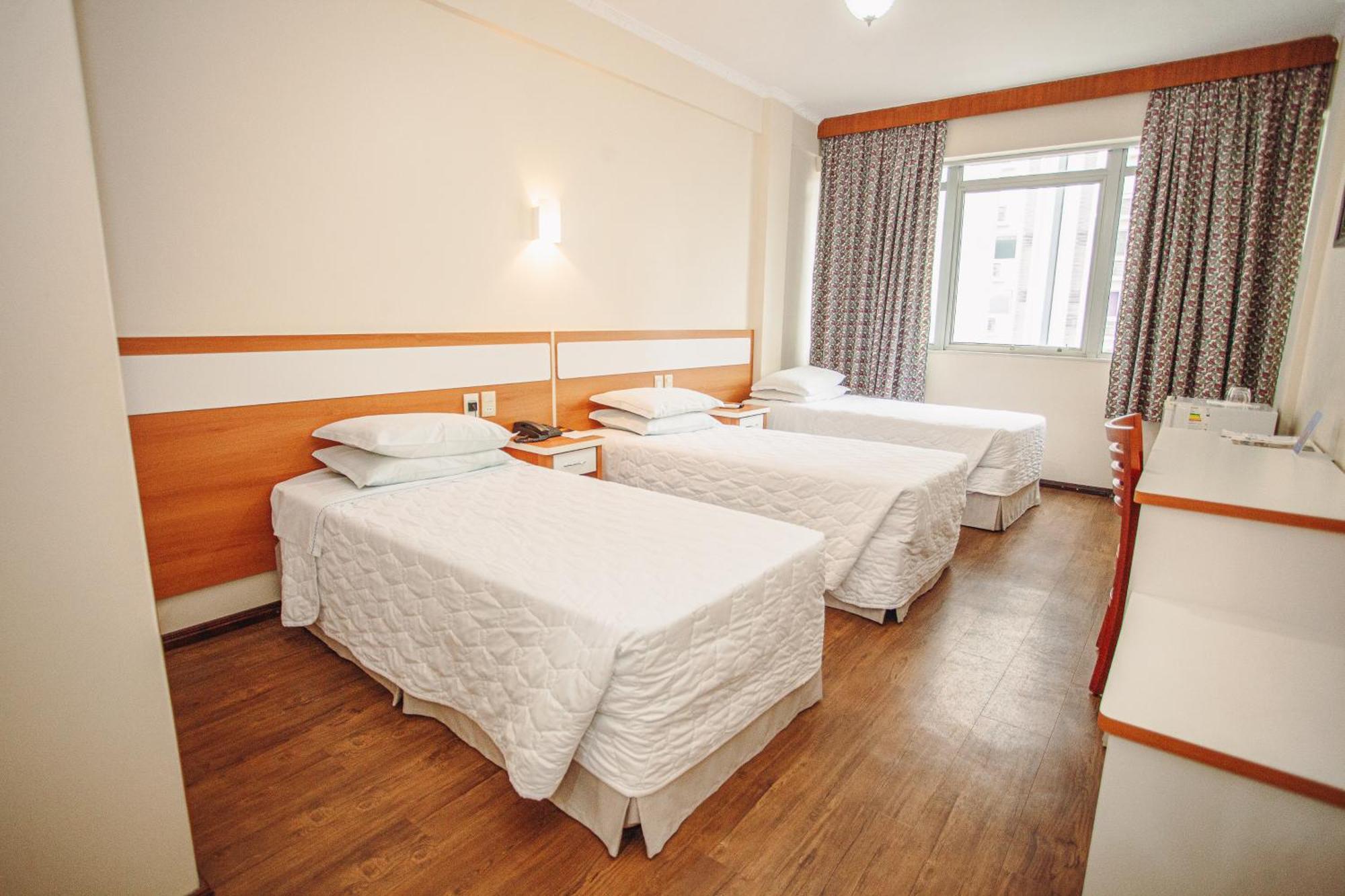 Hotel San Silvestre Tubarao Bagian luar foto