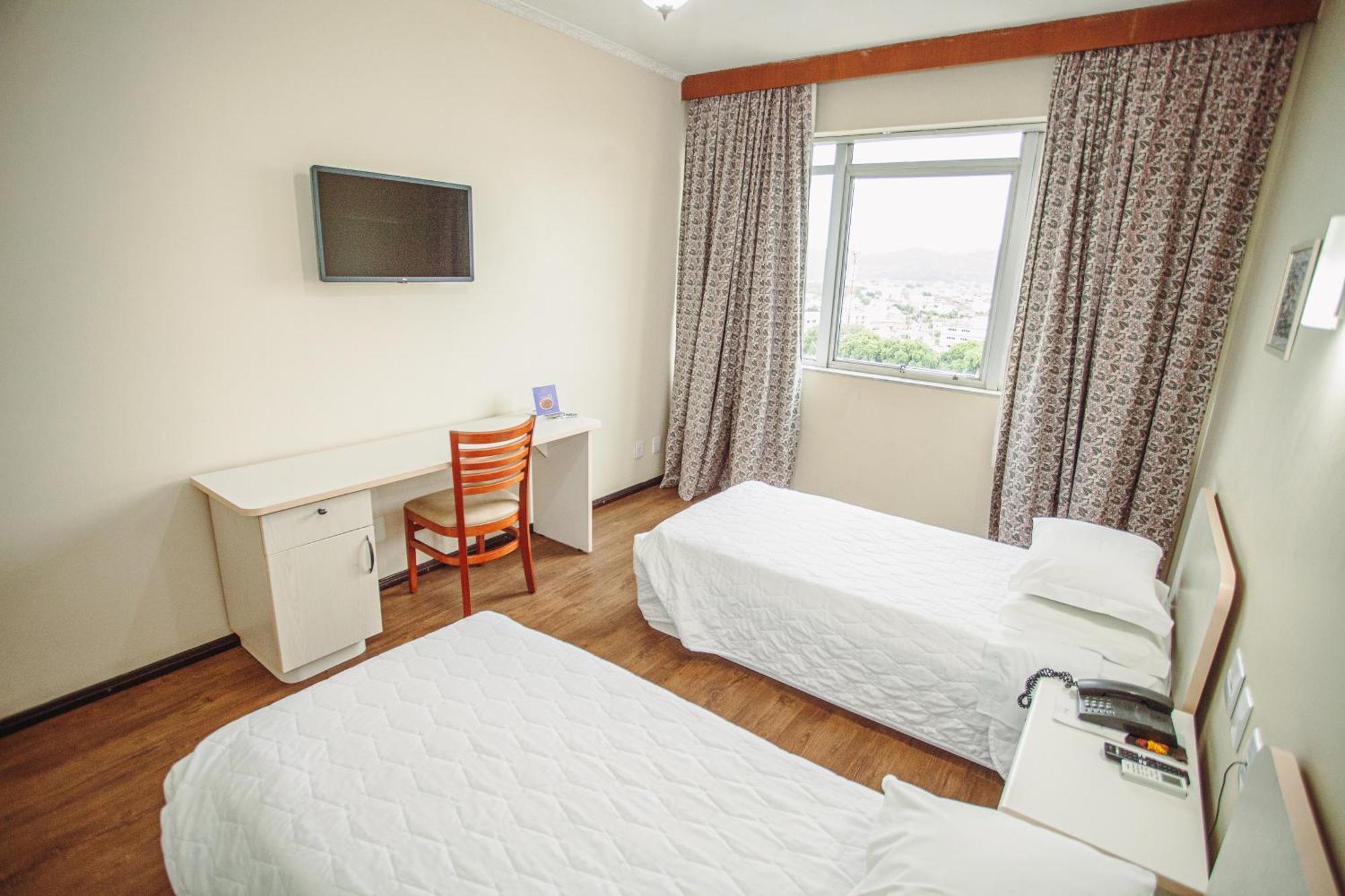 Hotel San Silvestre Tubarao Bagian luar foto
