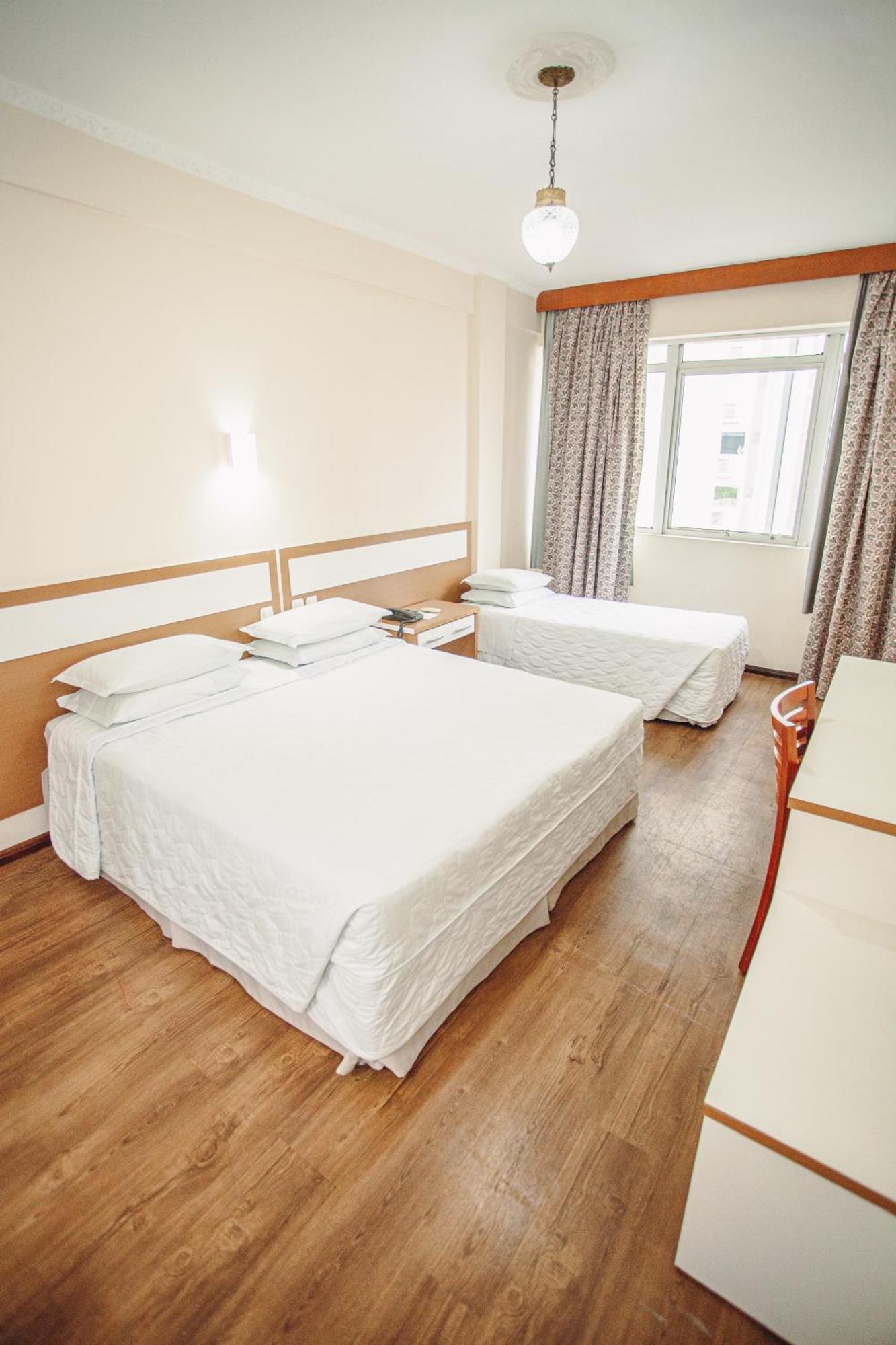Hotel San Silvestre Tubarao Bagian luar foto